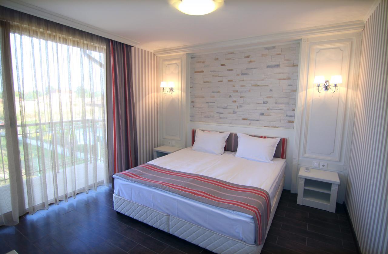 Hotel Armira Lozenets Extérieur photo